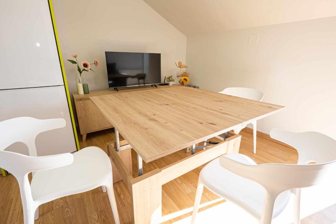 La Casa De Luis Garaje Incluido Apartment Zamora
